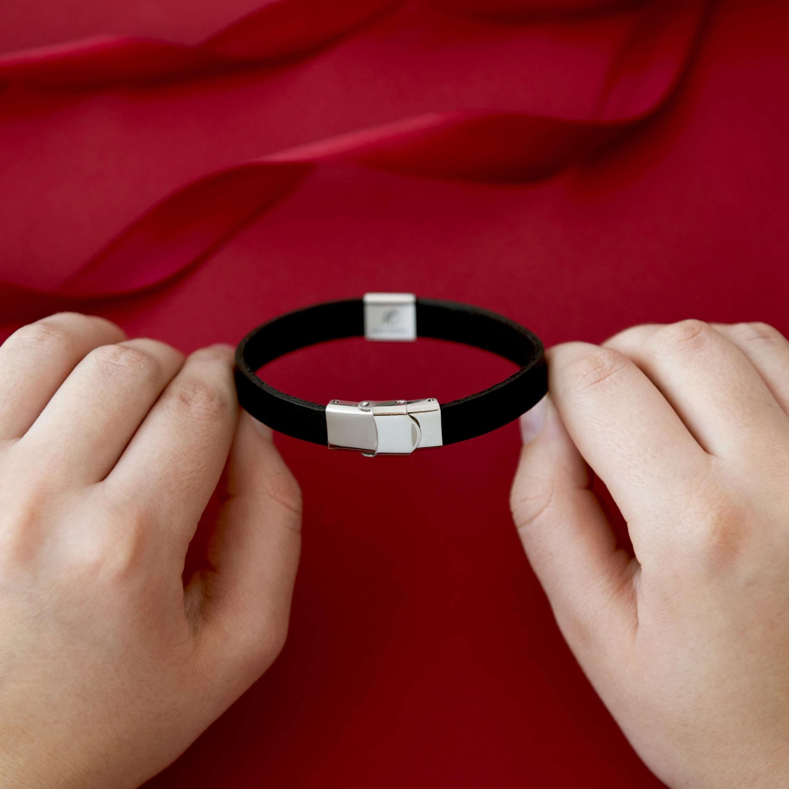 LIMA CLASSIC | Black Strap - MILA CANTES