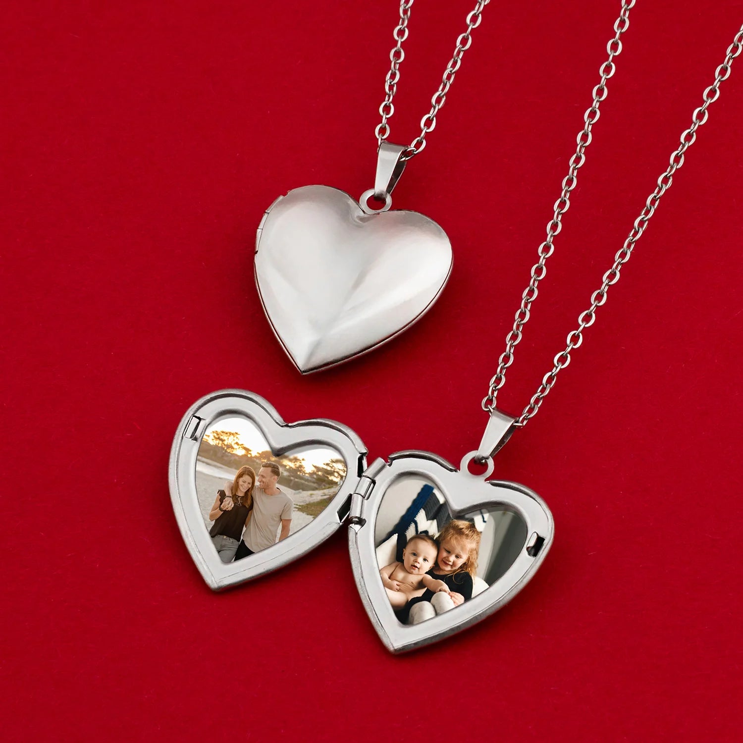 HEART LOCKET | Photo - MILA CANTES